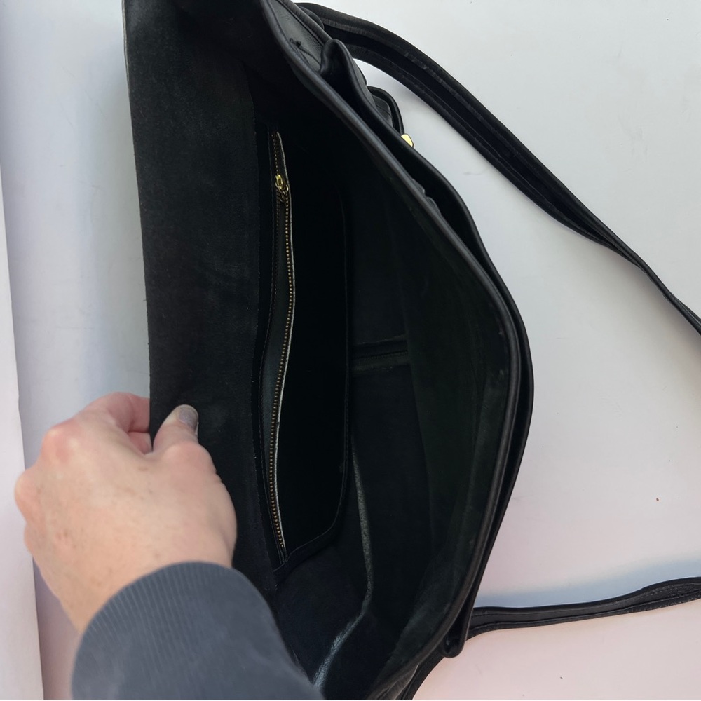Vintage Laura USA Briefcase - Picture 11 of 13